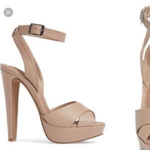 Sold!!! Steve Madden heels!!!